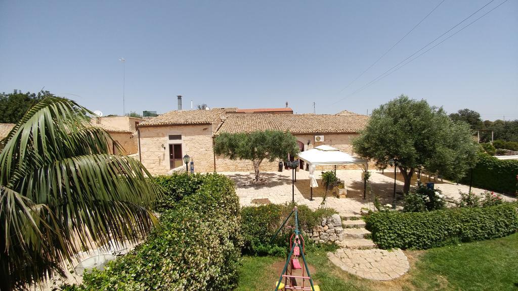 Agriturismo Al Casale Donnafugata Exterior foto