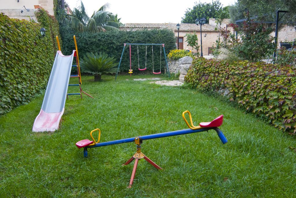 Agriturismo Al Casale Donnafugata Exterior foto
